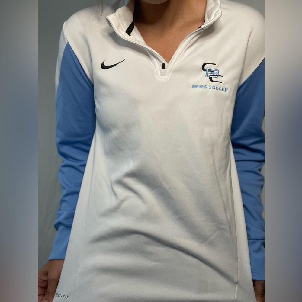 Men’s Nike Soccer Pullover